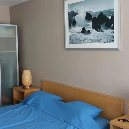 App In Hartje Met Gratis Parking In Het Gebouw Apartment Ostend